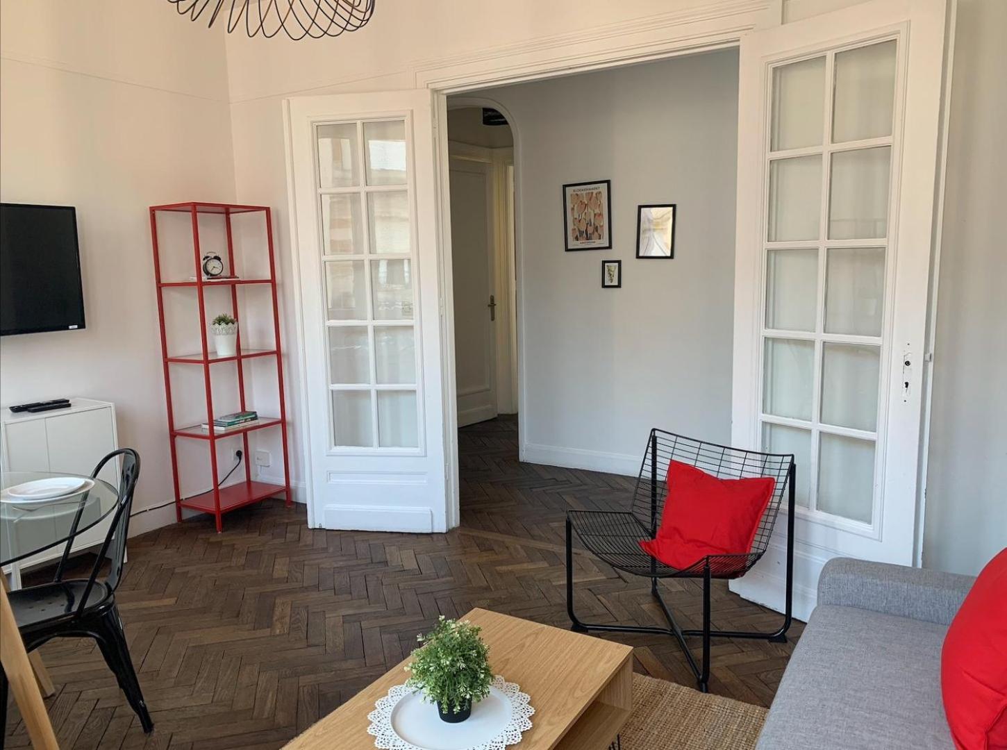 Appartement 2 Chambres Avec Parking, Proche Metro Лил Екстериор снимка